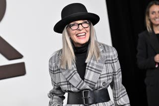 Diane Keaton woont de Ralph Lauren lente/zomer 2024-collectie bij tijdens de New York Fashion Week op 8 september 2023. (Foto door Evan Agostini/Invision/AP, File)